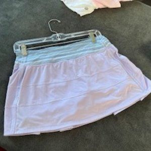 Lululemon Pace Setter Skirt, Regular size 6, excellent condition